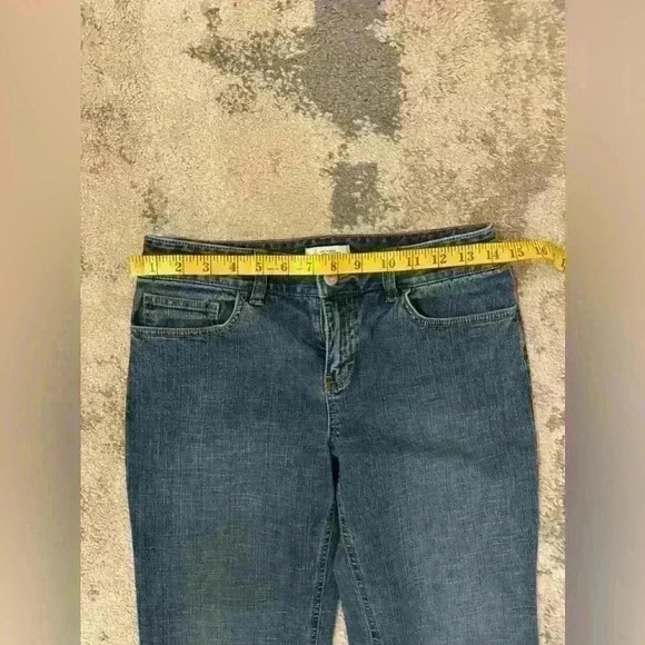 Women’s Loft Boot Leg Jeans - Picture 3 of 6